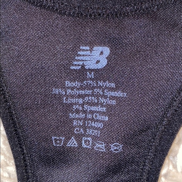 New Balance Sports Bra - Picture 2 of 3